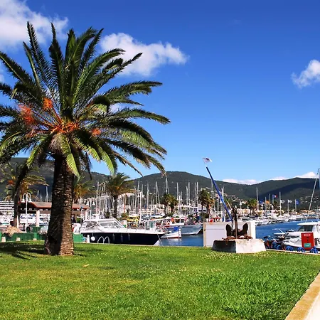Le Grand Foc-4 By Interhome Cavalaire-sur-Mer